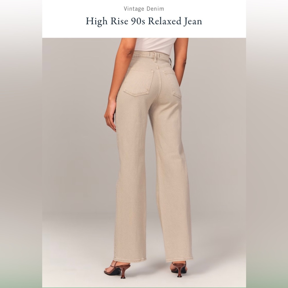 Abercrombie Relaxed High Rise 90s Jean